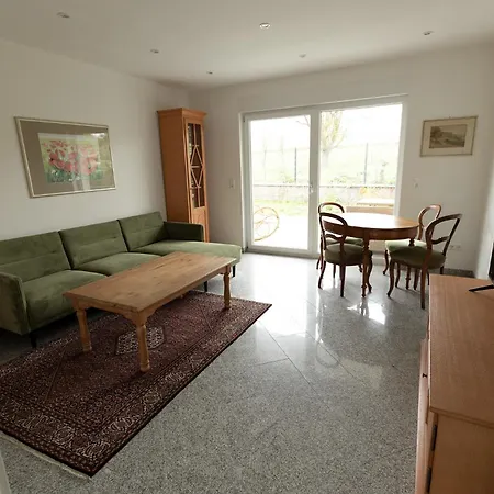 Bed & Breakfast Tullius Rebmeisterei