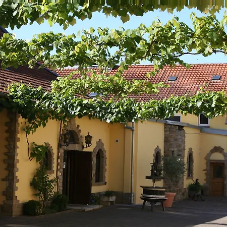 Tullius Rebmeisterei 3*