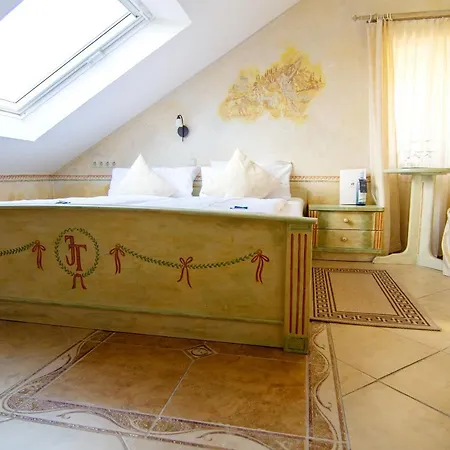 Frühstückspension Tullius Rebmeisterei 3*